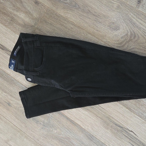 Hollister Low Rise Super Skinny Claaic Stretch - Picture 7 of 8